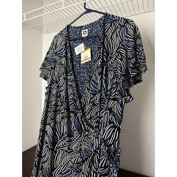 Anne Klein Faux-Wrap Flutter Sleeve Floral Print Dress Multi-Color 3X - Picture 6 of 10